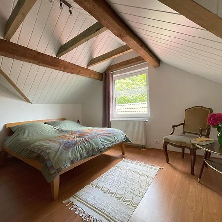 Hennis Huuske Apartment ครุมเฮิร์น ภายนอก รูปภาพ