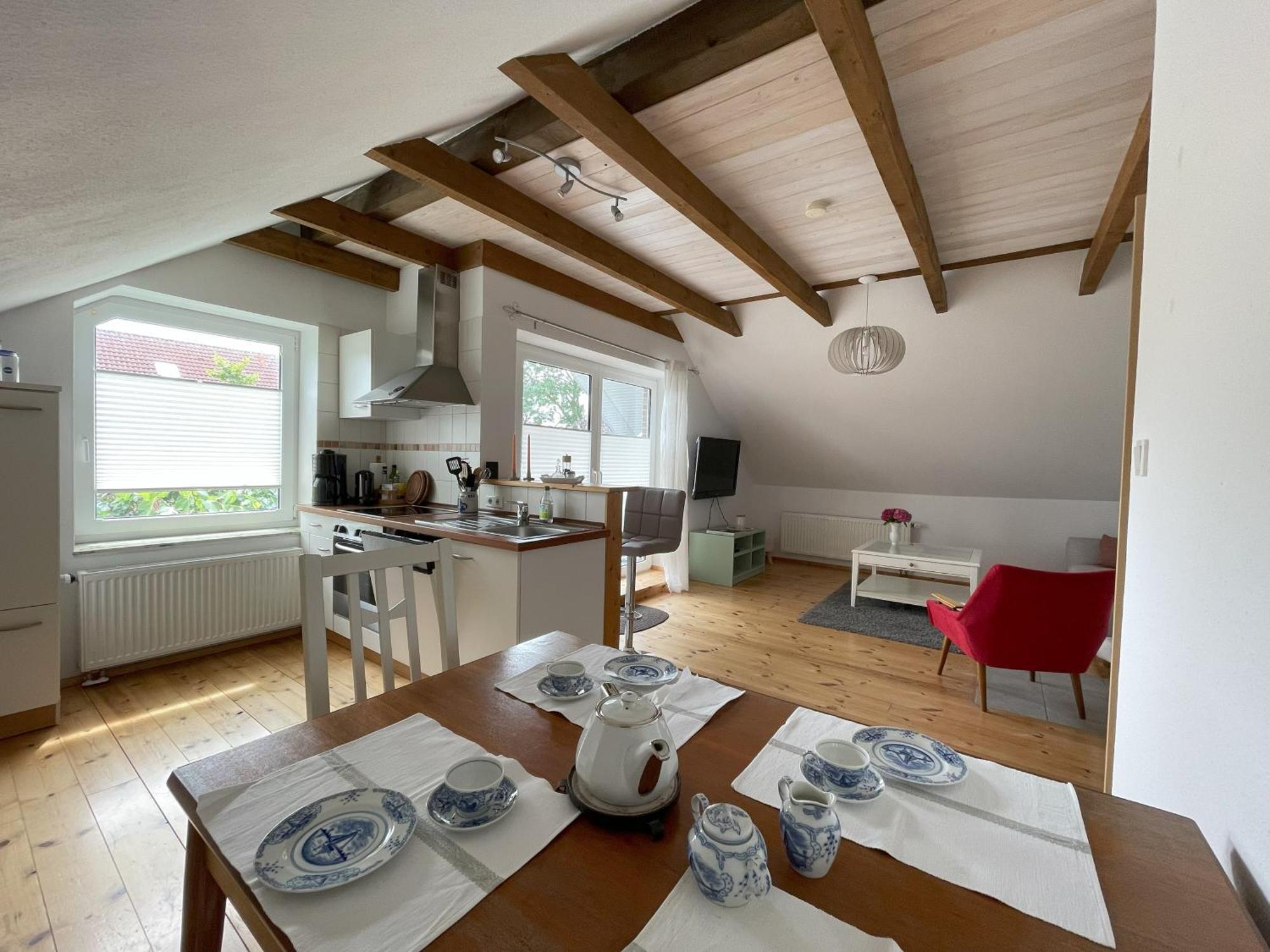 Hennis Huuske Apartment ครุมเฮิร์น ภายนอก รูปภาพ